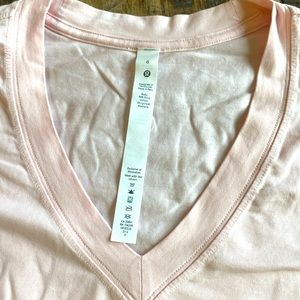 Lululemon loose short sleeve pink shirt, sz 6